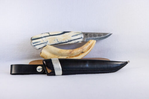 Kniv # 04-25